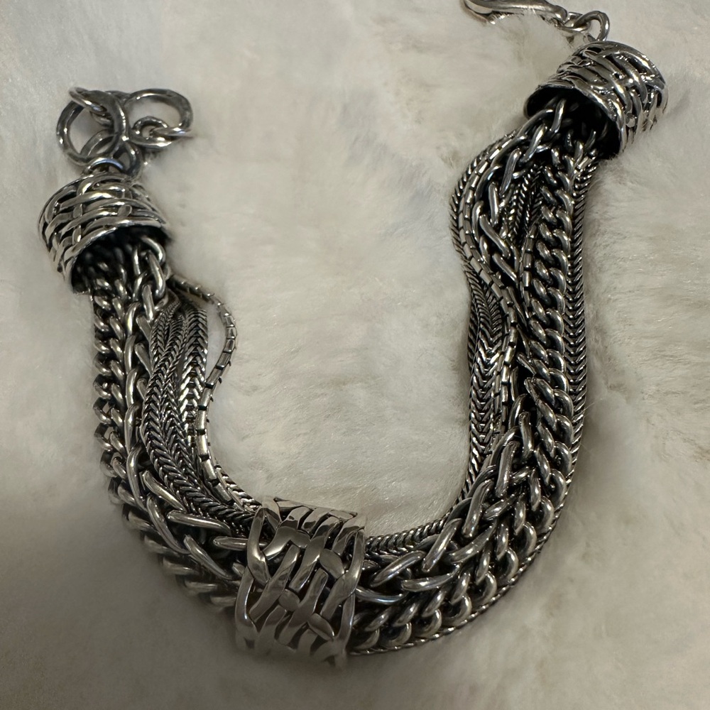 Silpada Stunning Talk of the Town Charm, Multi Strand Bracelet